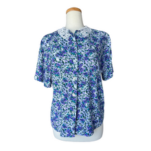 Load image into Gallery viewer, Hiroko Purple Floral Blouse with Lace Collar | Medium