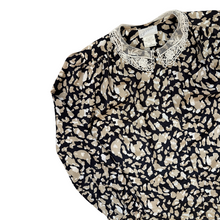 Load image into Gallery viewer, Jessica Abstract Leopard Print Blouse w/ Lace Collar | Large / Extra-Large