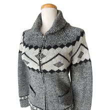 Load image into Gallery viewer, Wind River Gray Wool Blend Zip-up Cowichan Sweater | Small