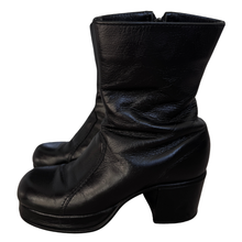 Load image into Gallery viewer, 70s Black Leather Platform Boots | M 7, W 8