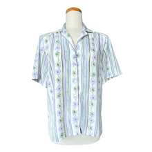 Load image into Gallery viewer, TanJay Petites Green and Purple Floral Blouse | Large