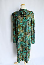 Load image into Gallery viewer, Shades of Green Dress with Faux Scarf Collar | L-XL