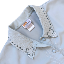 Load image into Gallery viewer, Elite International Light Green Lace Collar Blouse | Large
