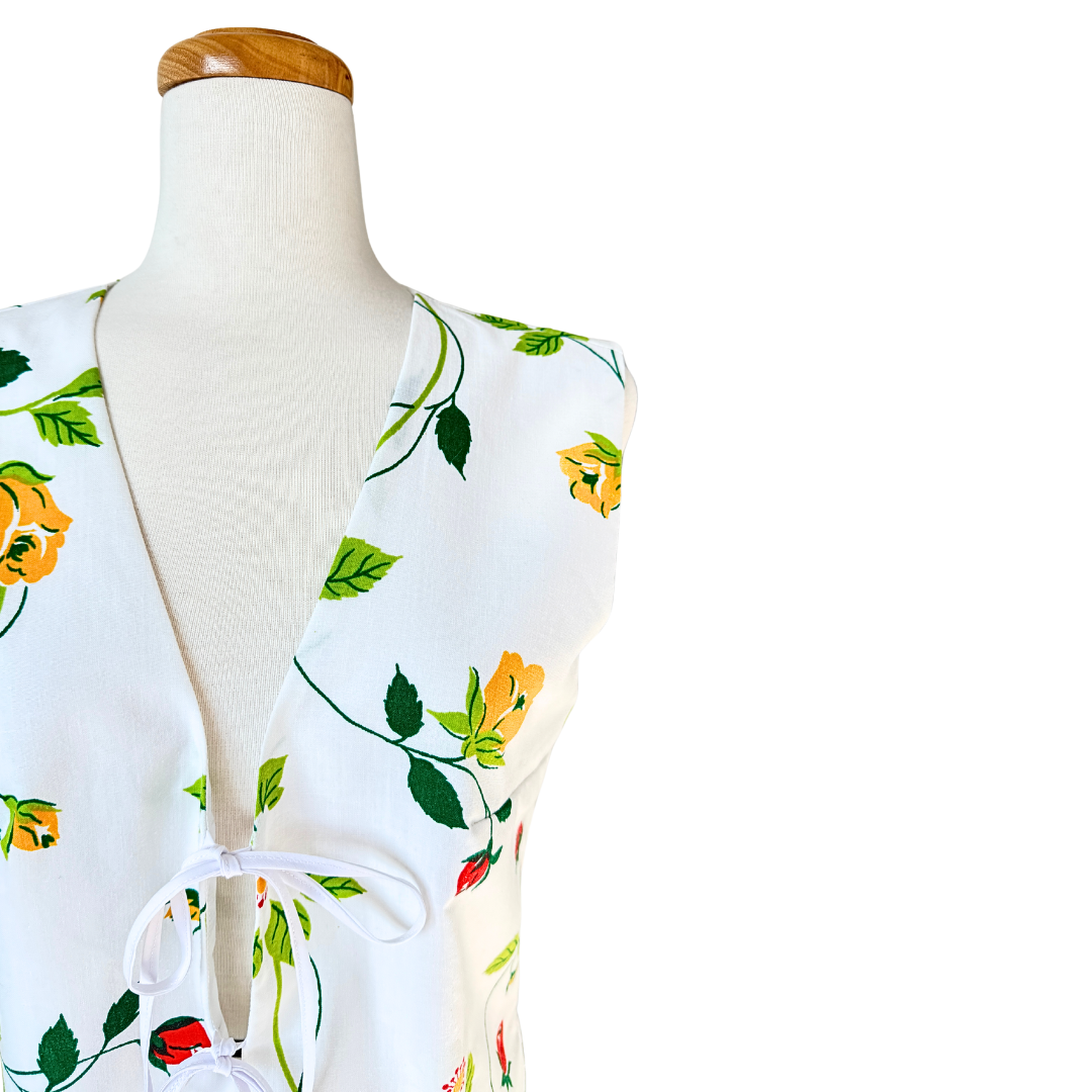 Recyled Vintage White Vest with Big Blooms | Large