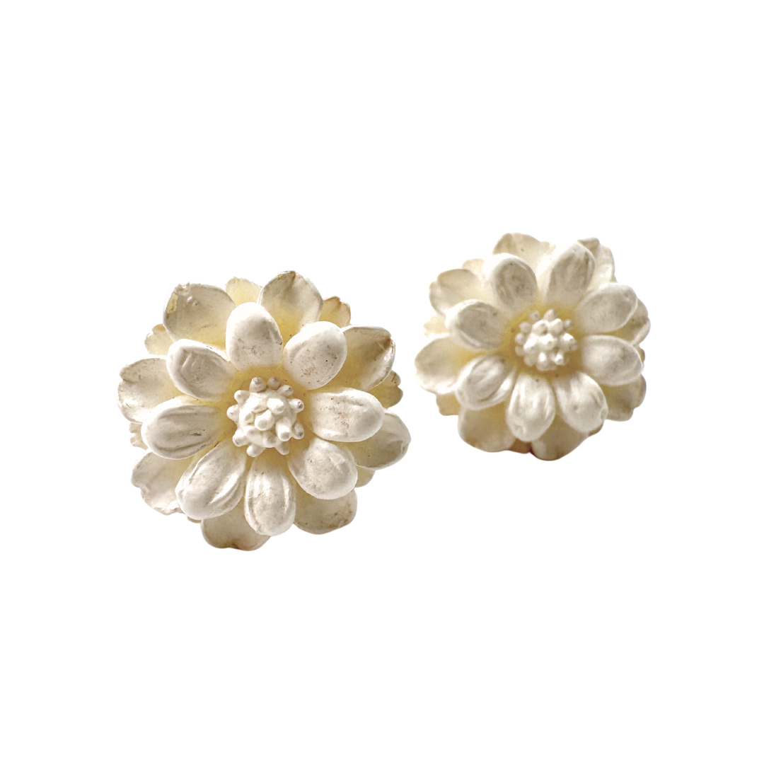 Vintage Tiny White Clay Flower Stud Earrings