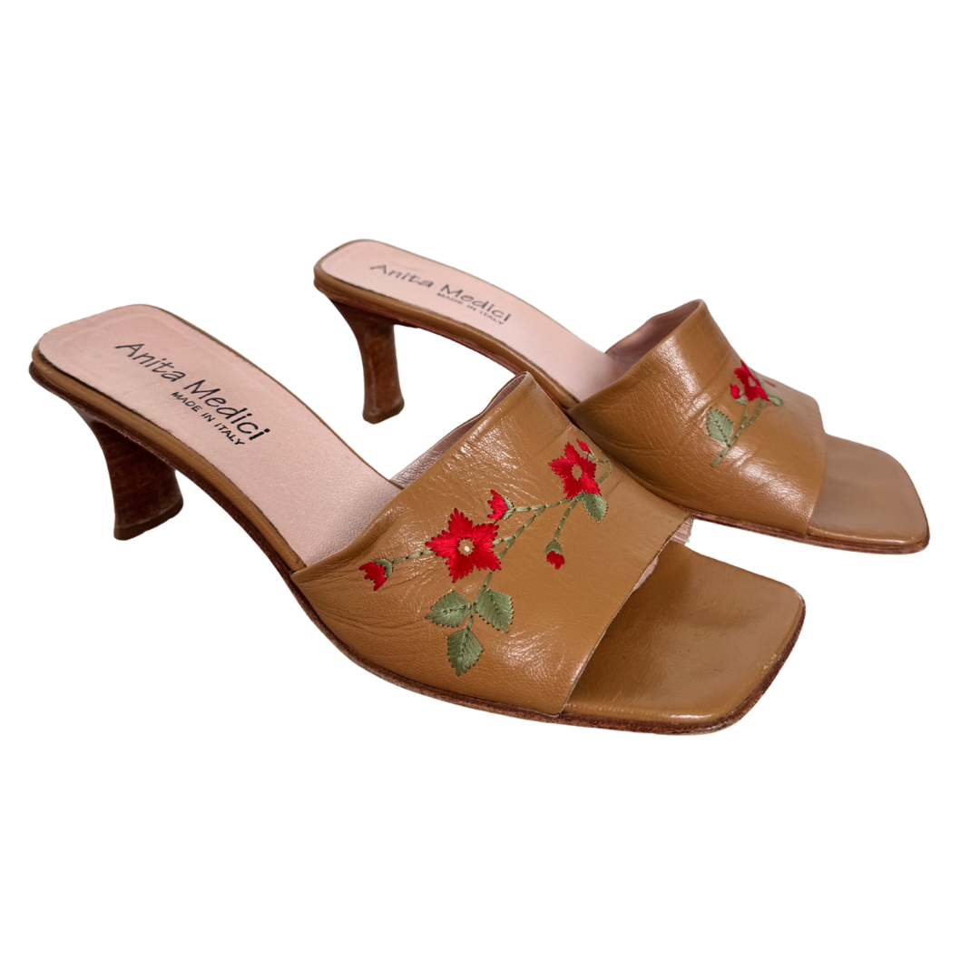 Vintage Anita Medici Brown Floral Embroidered Heeled Sandals | 8