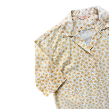 Load image into Gallery viewer, Hudson&#39;s Bay Yellow Floral Collared Blouse | Small-Medium
