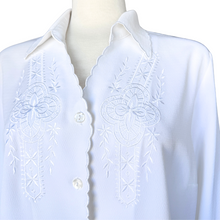 Load image into Gallery viewer, Alia White Scalloped Edge Blouse with Floral Embroidery | Large
