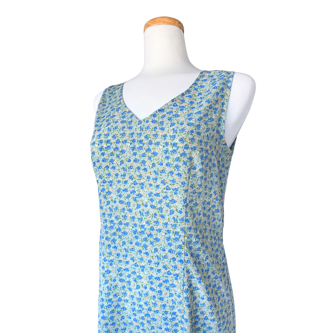 E.W. Clothing Green and Blue Floral Shift Dress | Medium