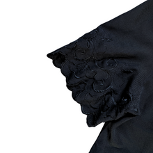 Load image into Gallery viewer, C.J. Selections Black Mini | Medium
