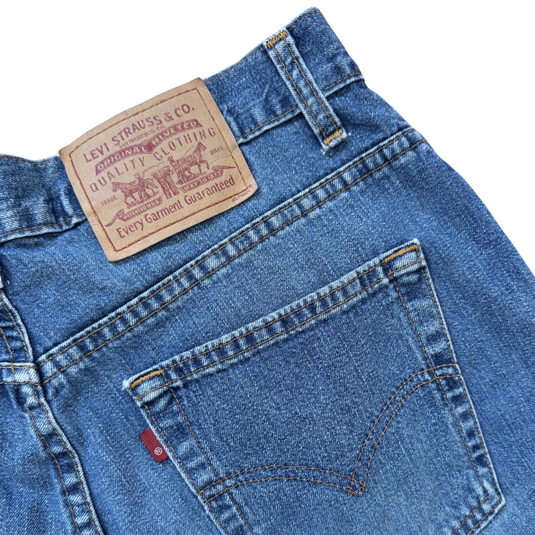 Levi's 515 Nouveau Bootcut Jeans | 11