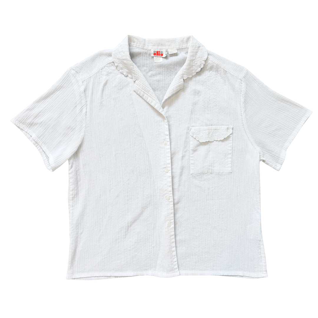 Vintage 80s-90s Alia White Scalloped Muslin Blouse | Extra-Large