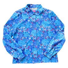 Load image into Gallery viewer, Vintage 1970s D&#39;Allaird&#39;s Blue Rose Print Blouse | Small-Medium
