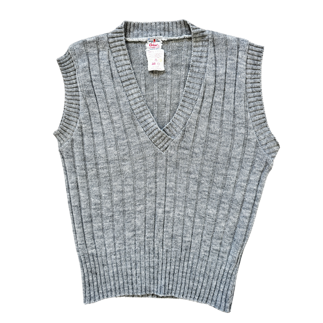 Vintage 70s Sprung Grey Ribbed Knit V-Neck Sweater Vest | Extra-Small / Small