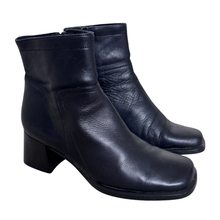 Load image into Gallery viewer, Vintage 1980s-1990s Feet First Italy Black Square Toe Leather Ankle Boots - Size 37 / Women&#39;s 7
