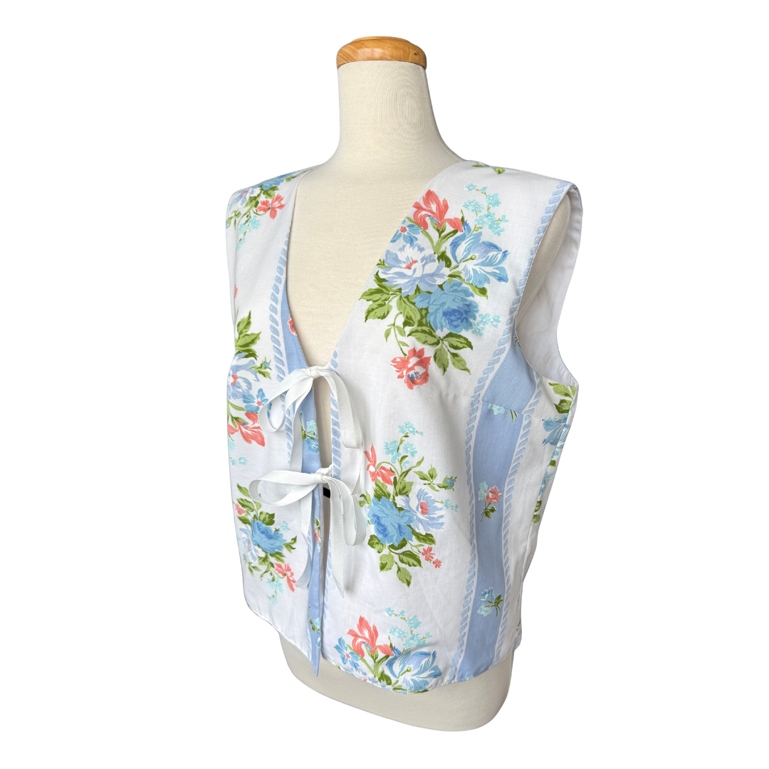 Recycled Blue and White Floral Vest | Extra-Large