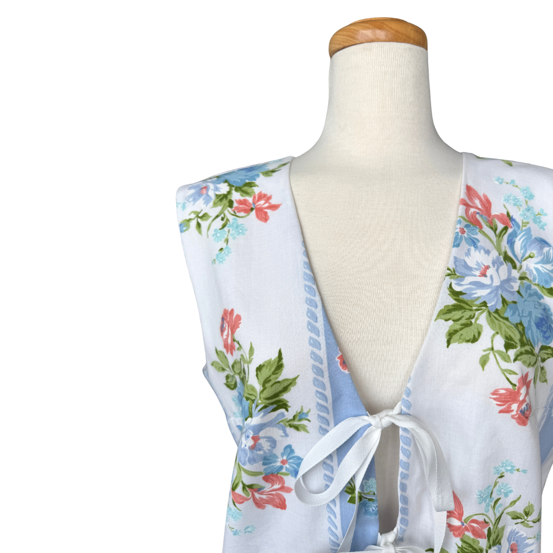 Recycled Blue and White Floral Vest | Extra-Large