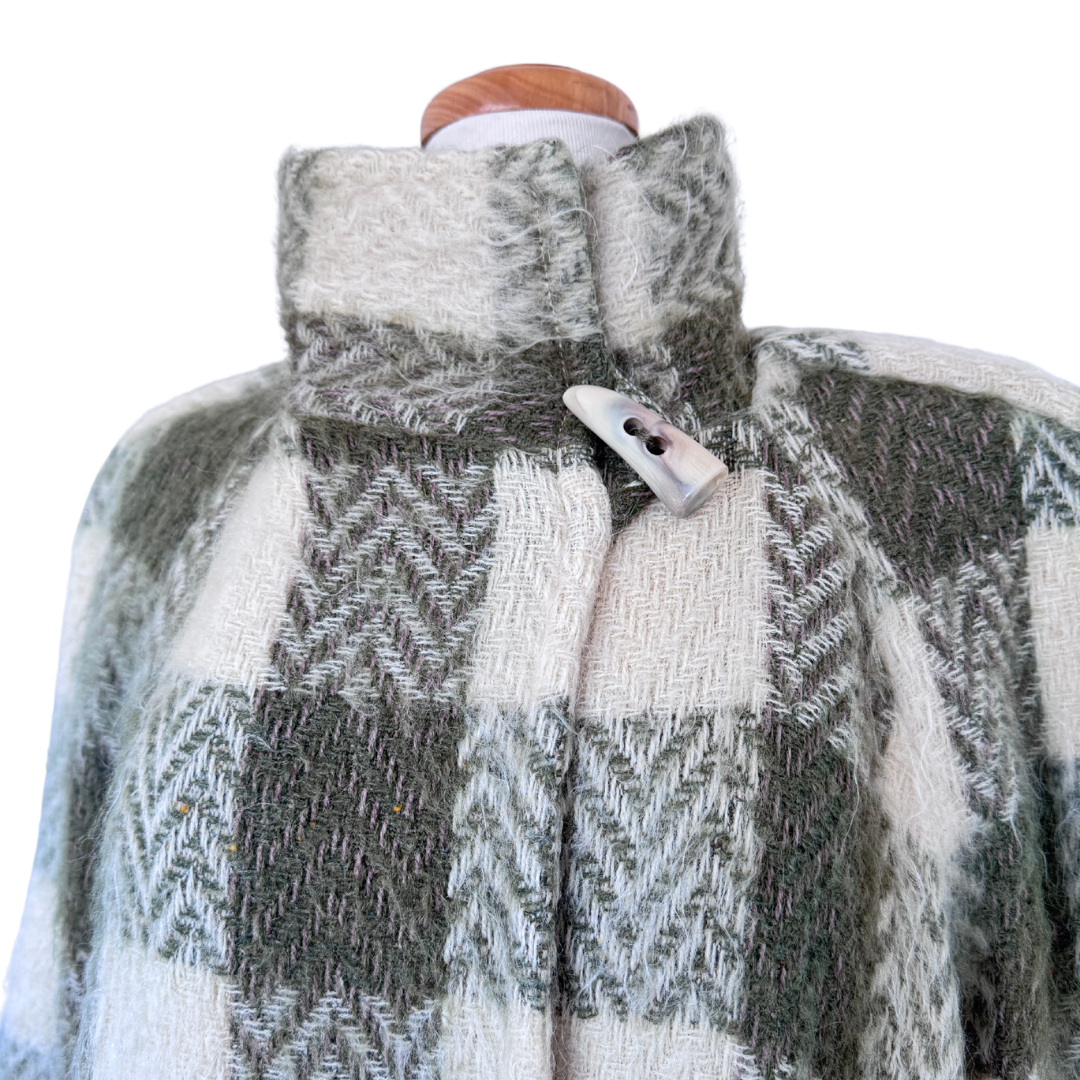 Linda Lundstrom Sport Green and Cream Plaid Brushed Wool Coat | Medium - Large (Long)