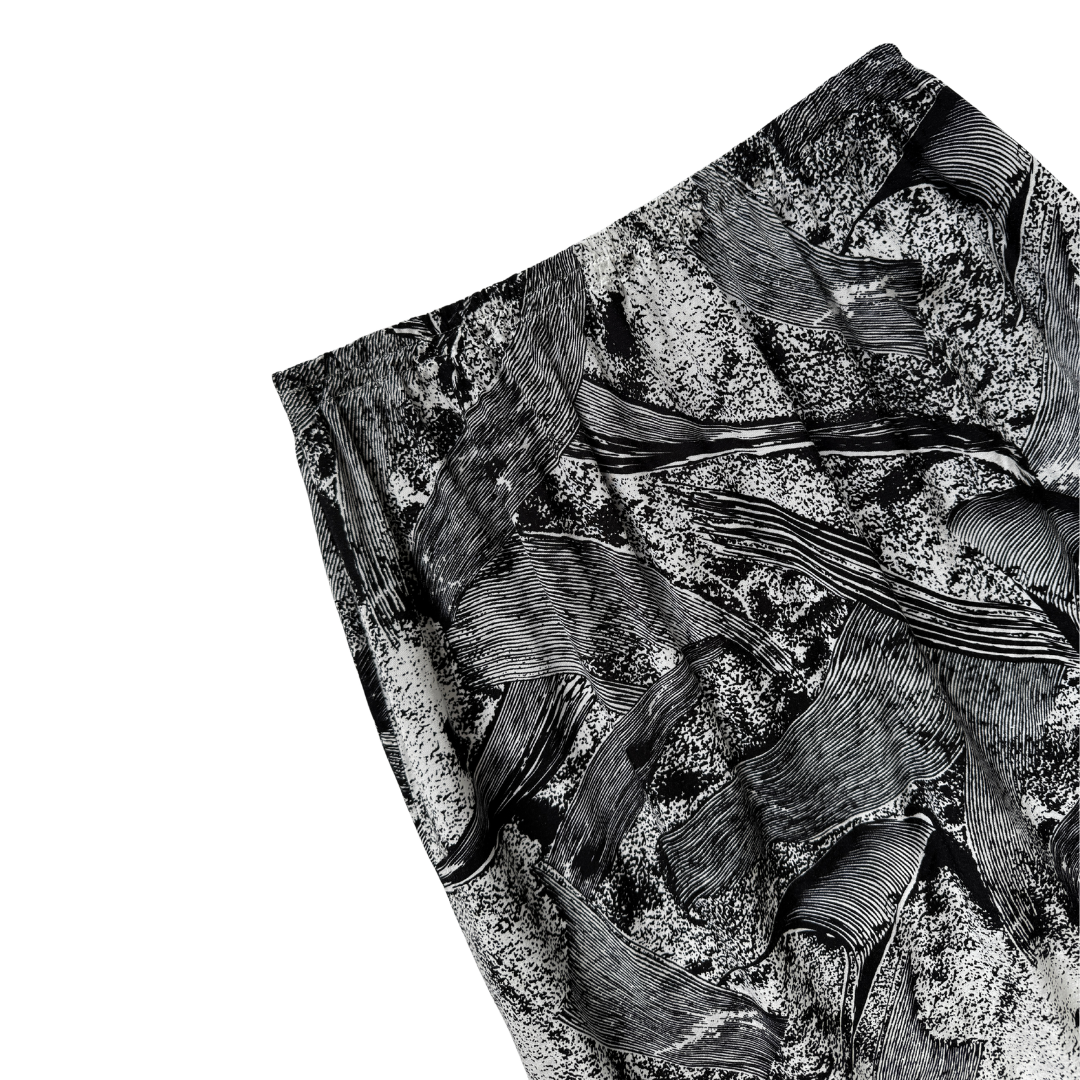 Black and White Geometric Skirt | Small - Medium