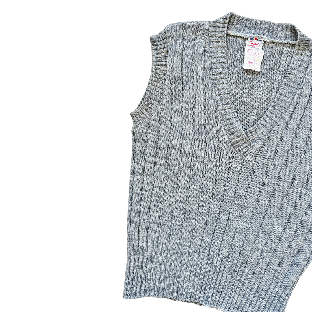 Sprung Grey Ribbed Knit V-Neck Sweater Vest | Extra-Small / Small