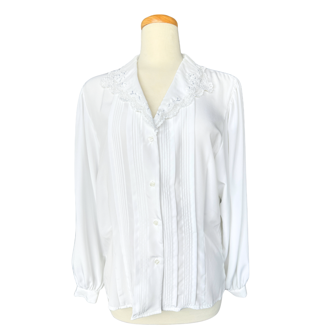 White Lace Collared Blouse | Medium-Large