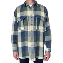 Load image into Gallery viewer, Men&#39;s International News Plaid Cotton Jacket / Shirt | Extra-Large
