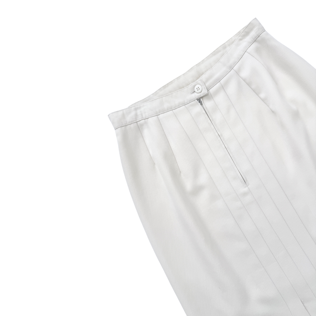 Town & Country Off White Pleated Midi Skirt | Medium