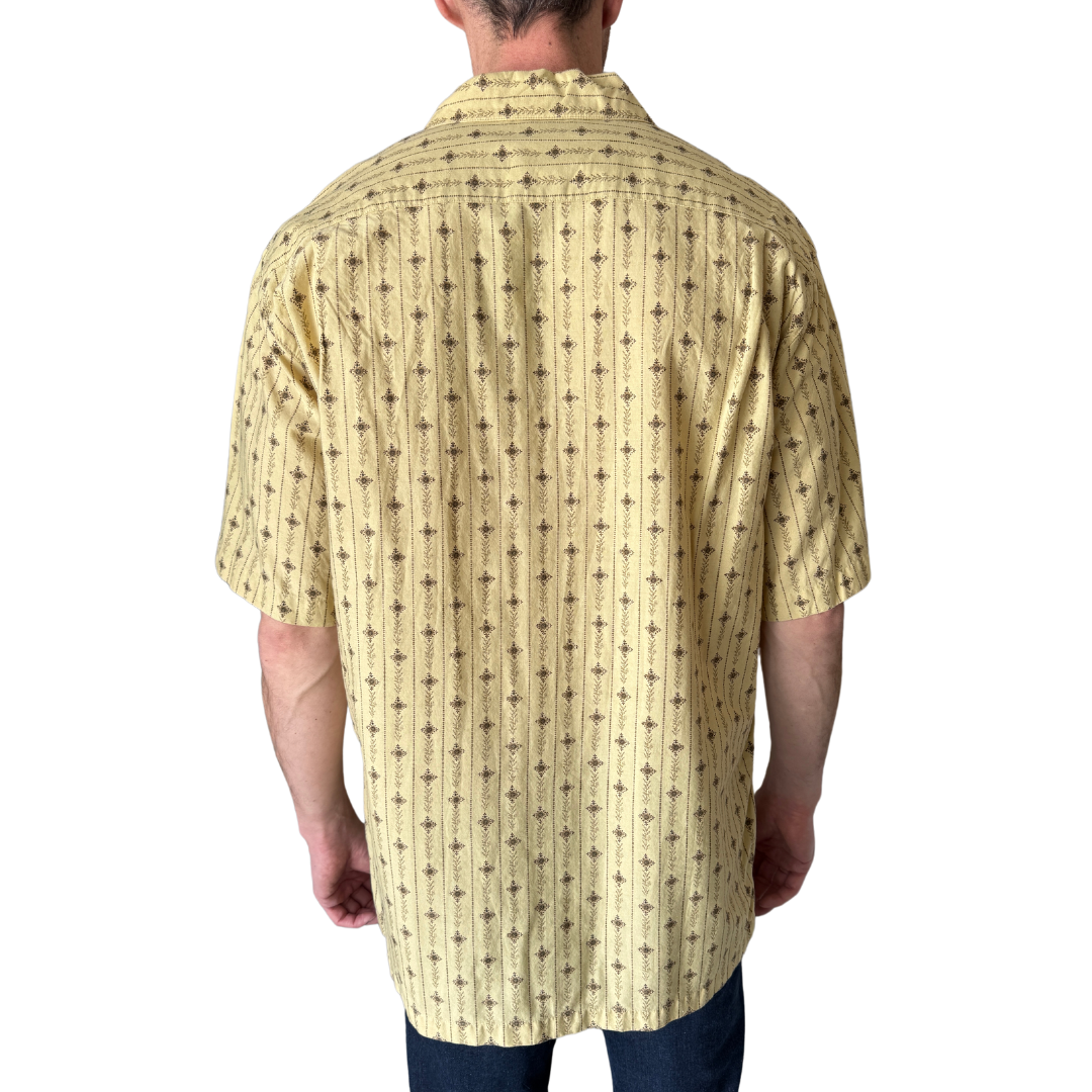 Men's Columbia Sportswear Printed Short Sleeve Button Down Collared Shirt | Large