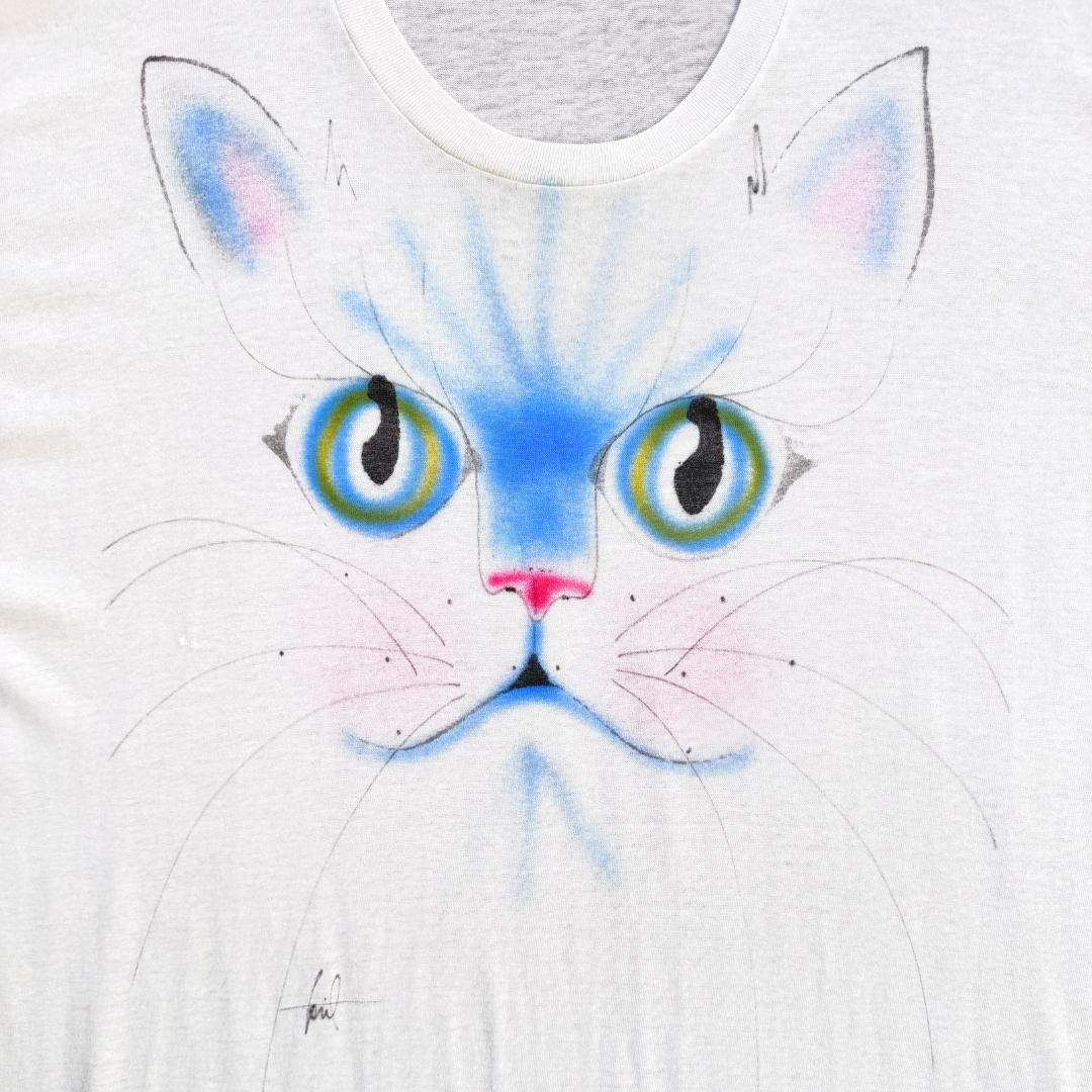 Airbrush Cat Face T-Shirt | Large / Extra-Large