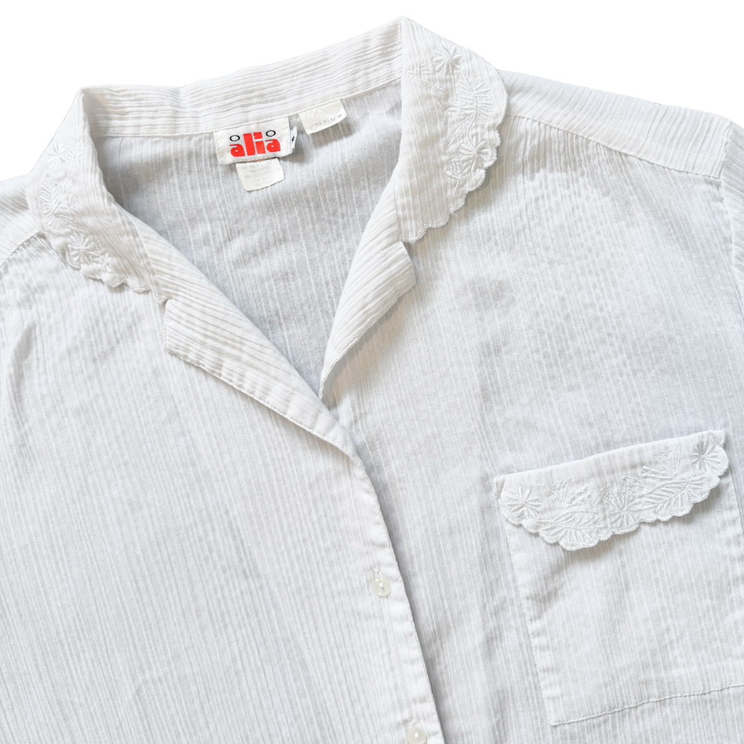 Alia White Scalloped Muslin Blouse | Extra-Large