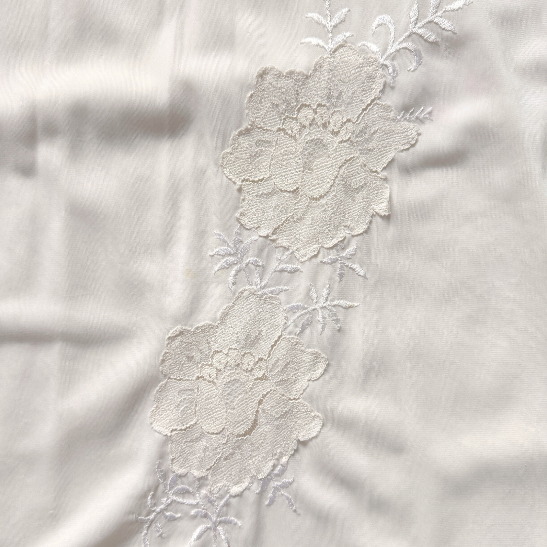 White Floral Applique Slip Dress with Lace Trim | Extra-small / Small