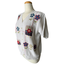 Load image into Gallery viewer, Cotton Ramie Cardigan with Floral Applique | Medium
