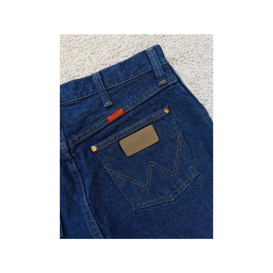 Wrangler Women's Cowboy Cut Slim Fit Jeans (Indigo) | 31 x 34