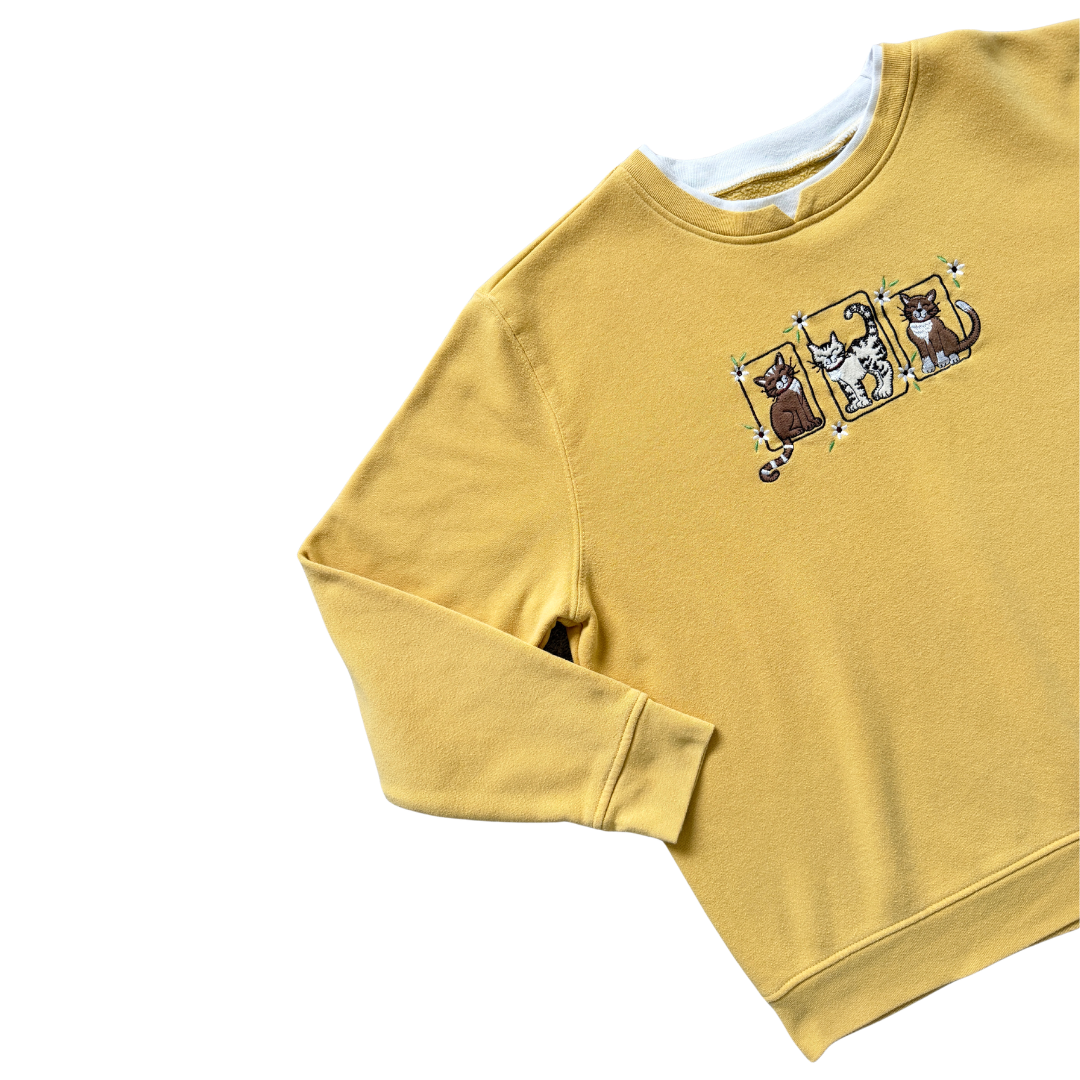 Yellow Cat Applique Crewneck Sweatshirt | Extra-Large