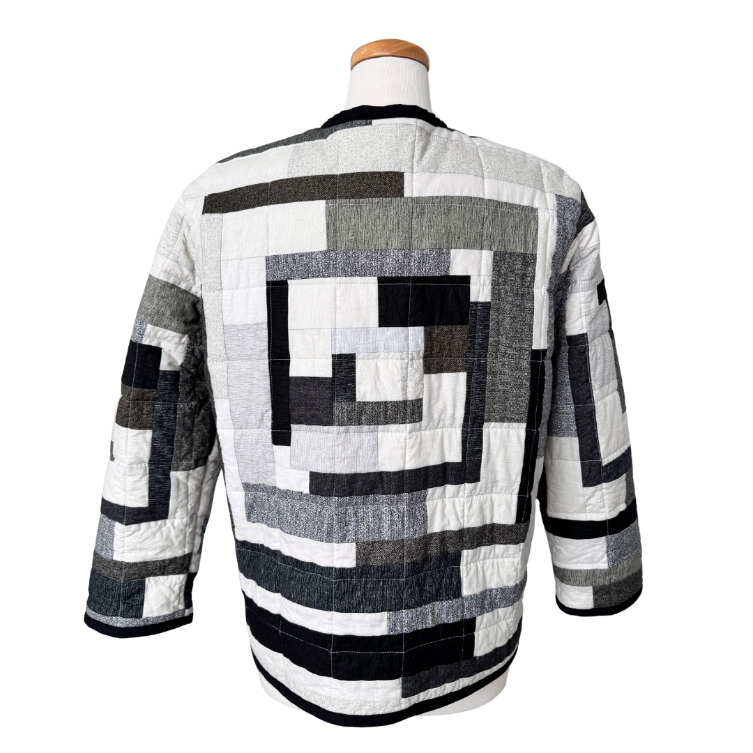 Recycled Geometric Grayscale Quilted Jacket | Large / Extra-Large
