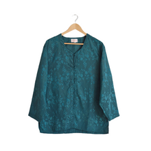 Load image into Gallery viewer, Dark Green Floral (Silk Texture) Blouse | XL
