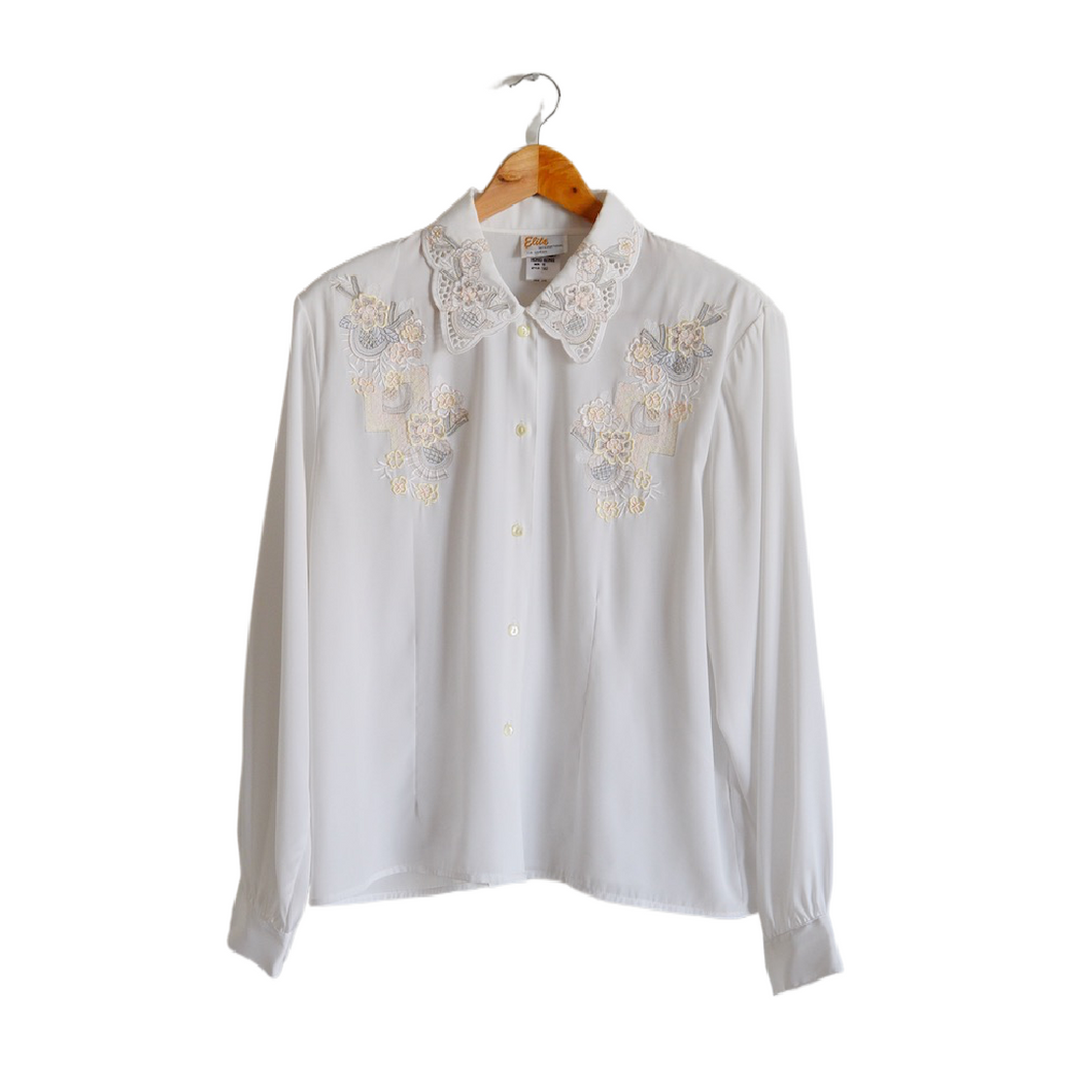 Lace Collar Embroidered Blouse | XL