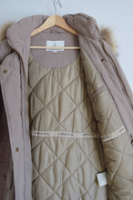 Load image into Gallery viewer, London Fog Beige Parka with Faux Fur Hood | S
