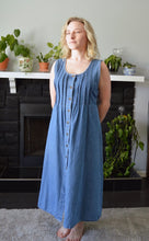 Load image into Gallery viewer, Pleated Tie Back Denim Maxi Dress | M
