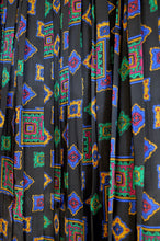 Load image into Gallery viewer, Liz Claiborne Black Pleated Skirt with Colourful Geometric Print | L-XL
