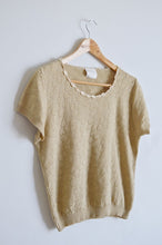 Load image into Gallery viewer, Beige Rose Knit Short Sleeve Sweater | M
