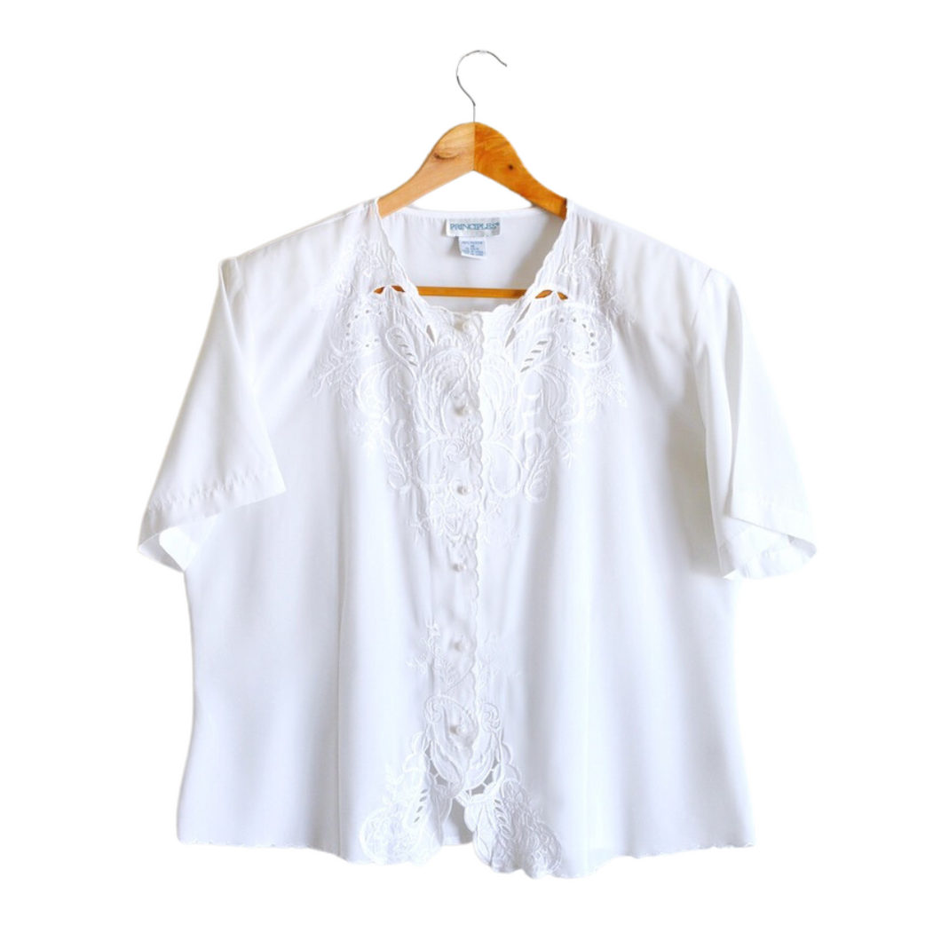 White Embroidered Lace Short-Sleeve Blouse | XL