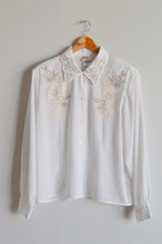 Load image into Gallery viewer, Vintage White Lace Collar Embroidered Blouse
